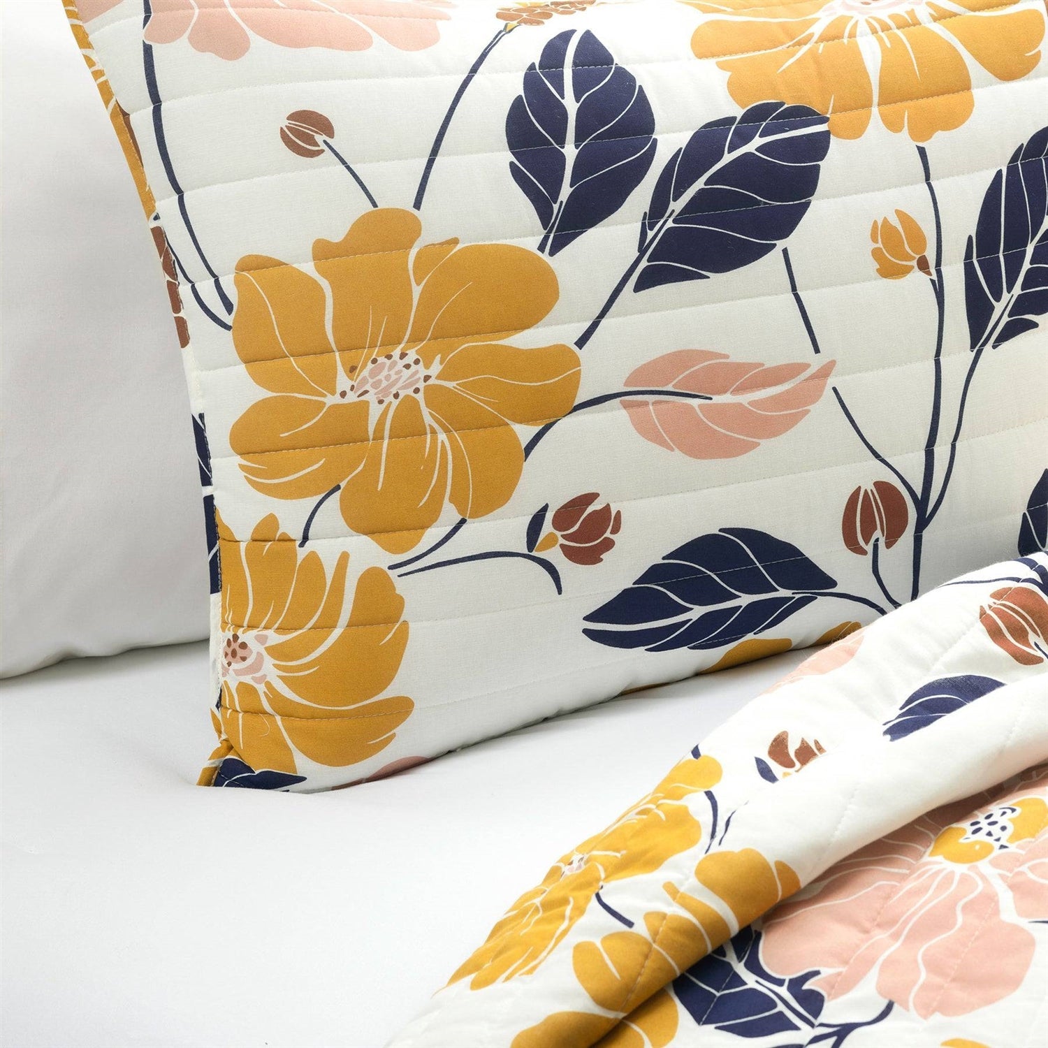 Full/Queen Aloha Hawaiian Floral Lightweight Quilt Set