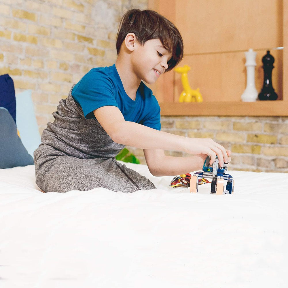 Portable shark sleeping bag for home travel super soft velvet parent-child outfit home sleeping bag ﻿