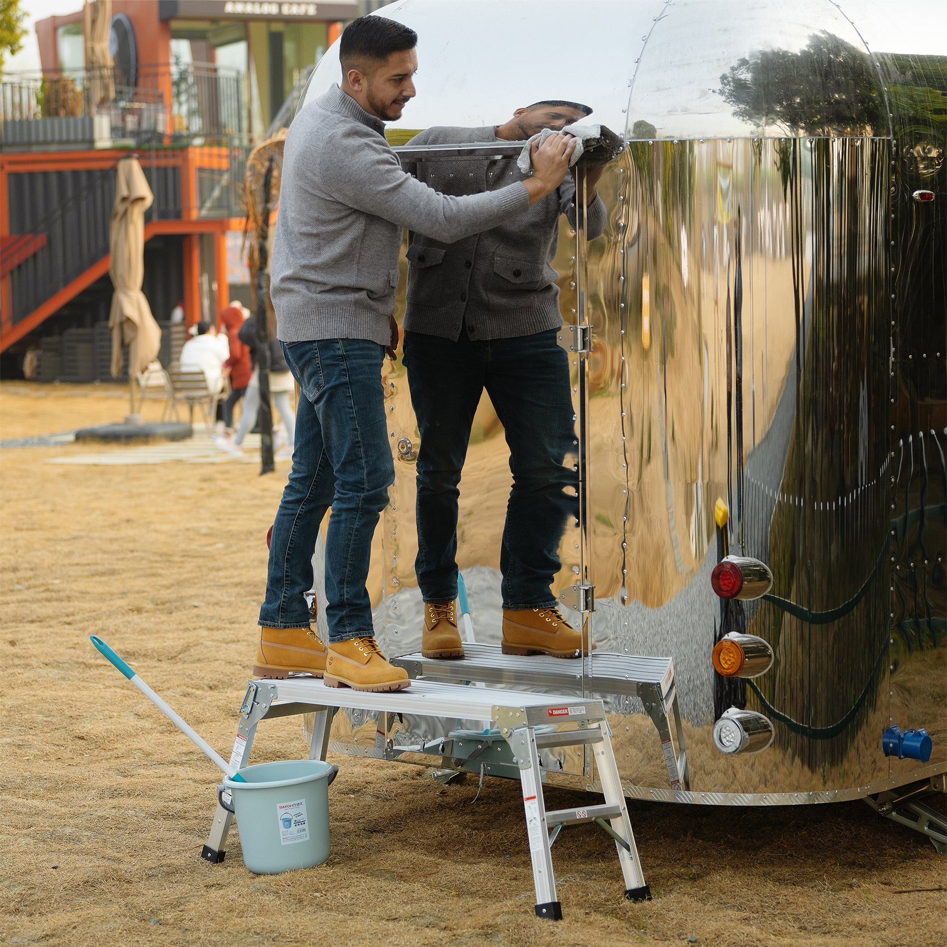 Work Platform Aluminum Portable Bench Folding Ladder ANSI Capacity 225 LBS 40