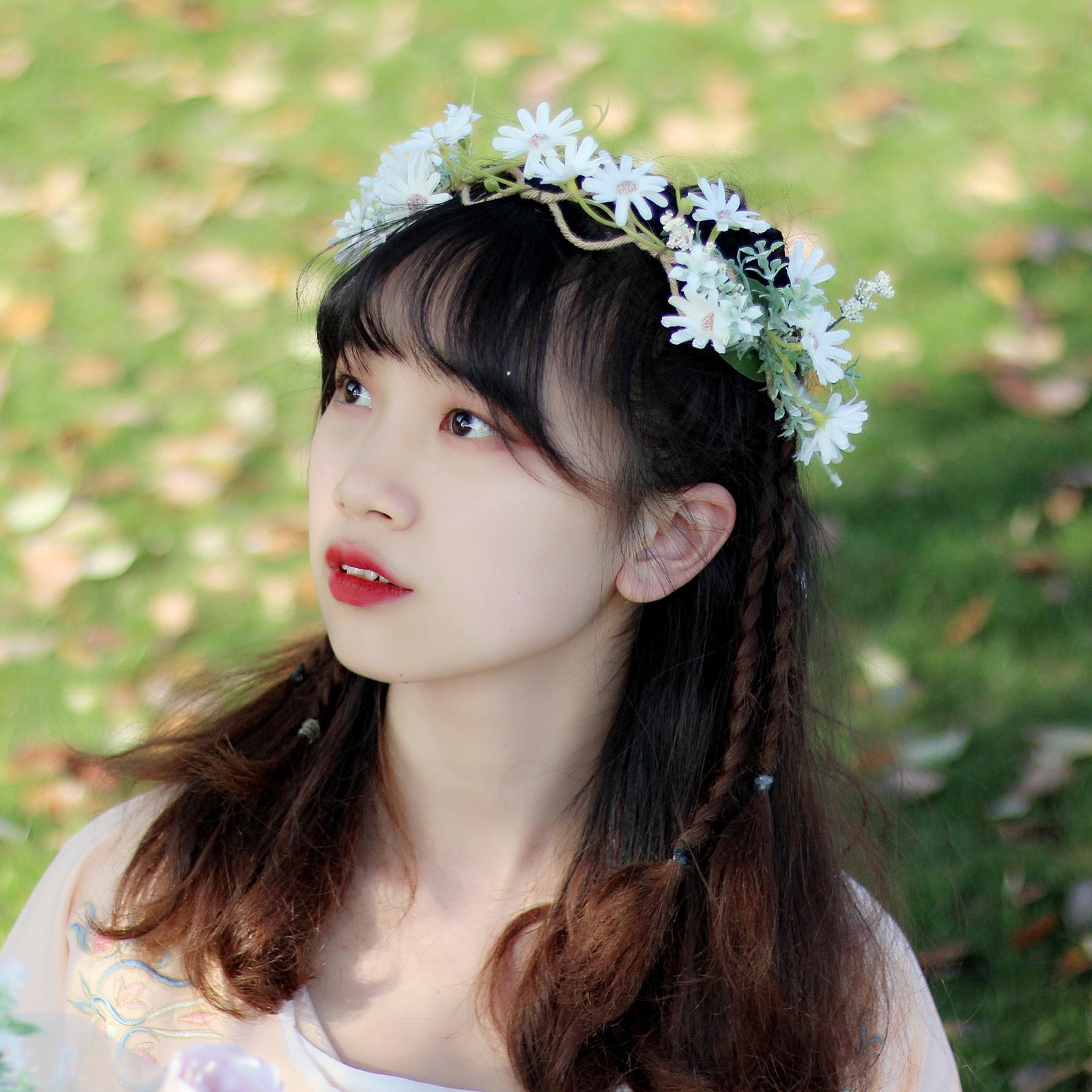 Fresh flower garland headwear hand woven fabric small daisy flower spring fairy outdoor hair accessory