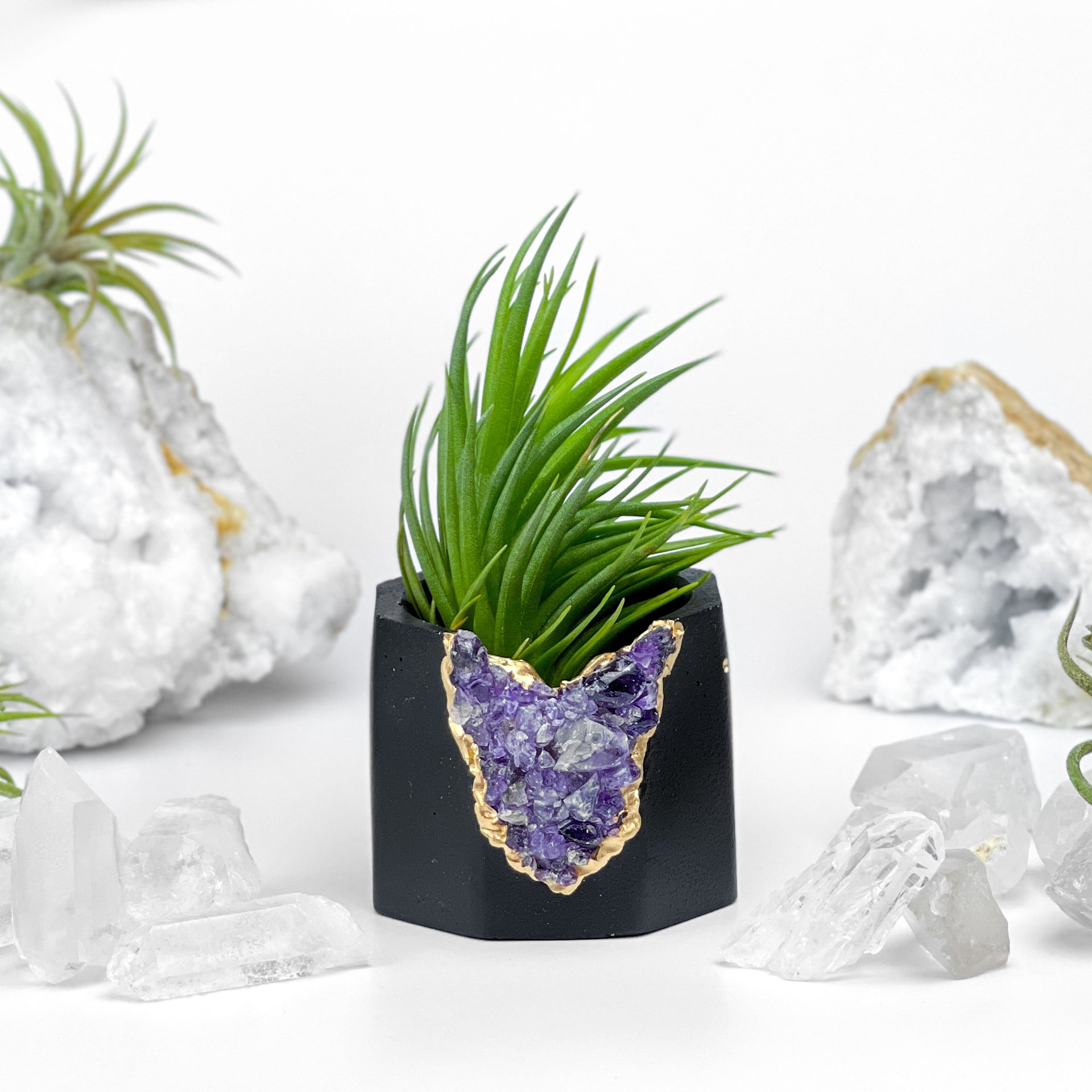Black AMETHYST GEODE PLANTER