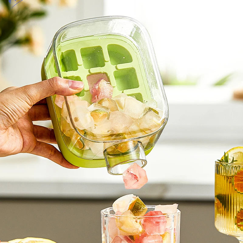 Ice Tray Ice Cube Mold Press Ice Maker With Lid 2-in-1 Ice Cube Bottle Food Grade Ice Making Straw Dual-use Ice Kettle