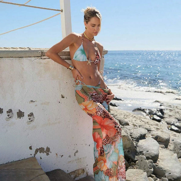 Three piece set of fashionable printed bikini with exposed navel tie