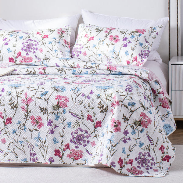 Kasentex Floral Quilt Set - Lightweight & Reversible - Cozy & Stylish Bedding - Machine Washable, Room Decor, Graduation Gifts