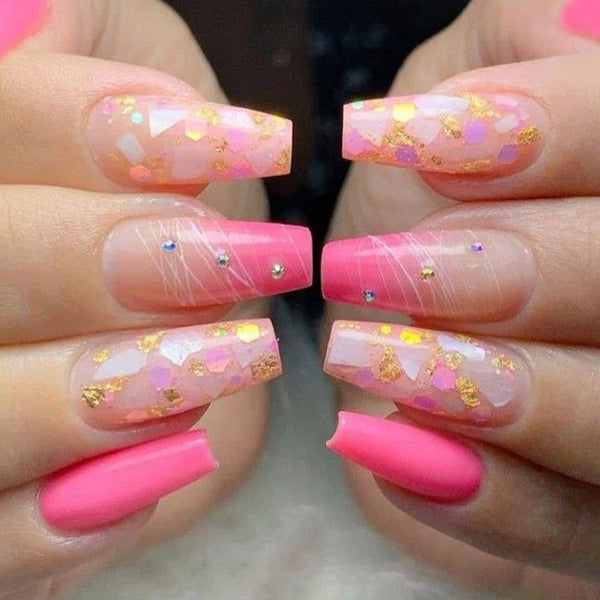 Wear The Same Type Of INS Shell Glitter Powder Spot Drill Nail Patch And Long Ballet Nail