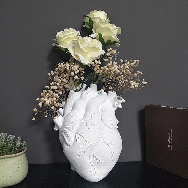 Heart-Shaped Flower Vase Resin Ornament Desktop Living Room Plant Pot Table Decoration Craft