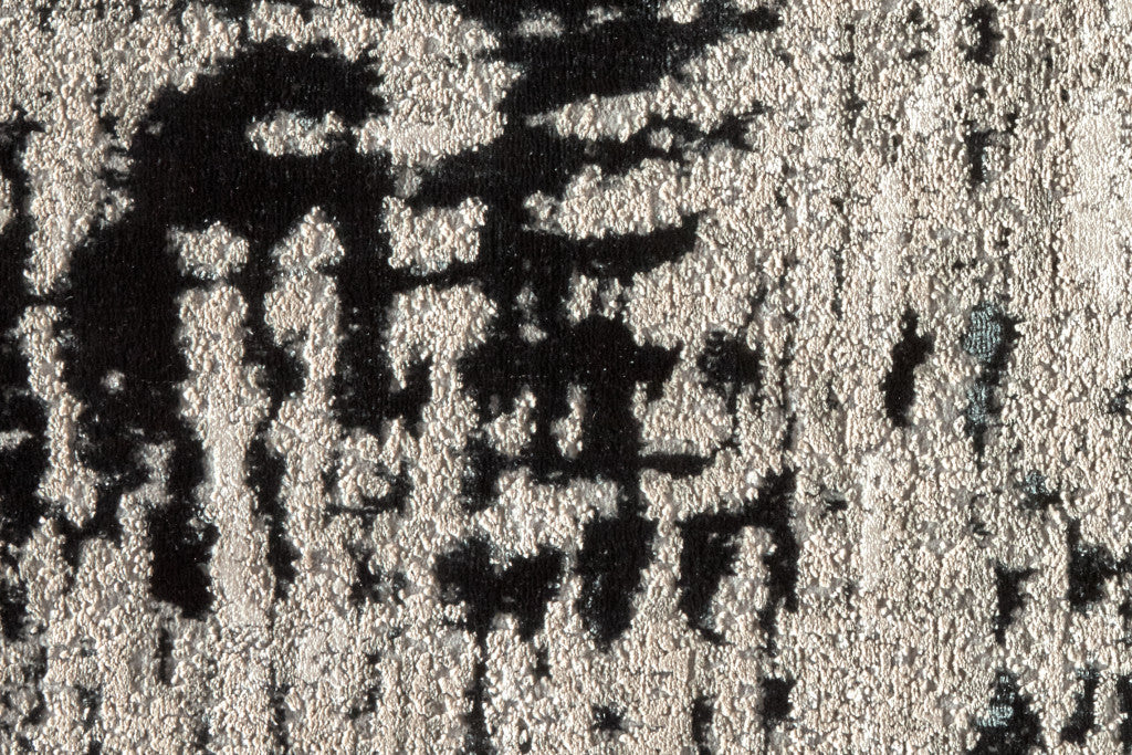 2' X 3' Black White And Gray Stain Resistant Area Rug