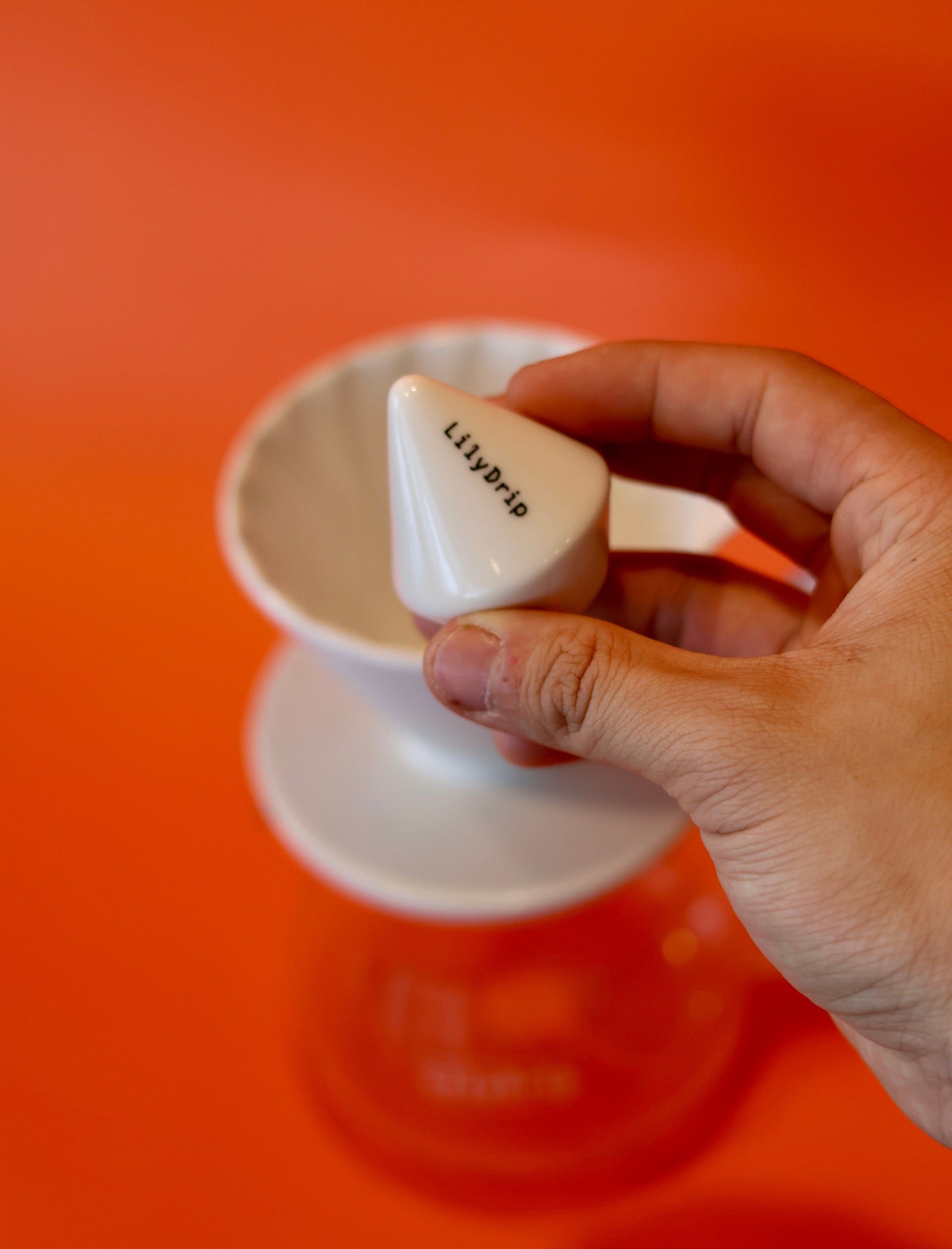 LilyDrip – Ceramic Pour-Over Specialty Coffee Accessory, Fits Pour-Over Cone Drippers