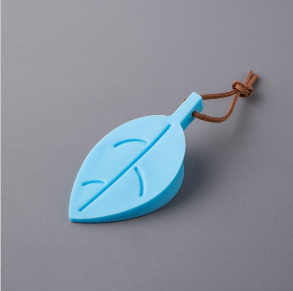 Silicone leaf door stopper