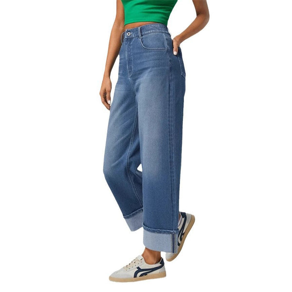 Fashionable high waisted straight leg jeans