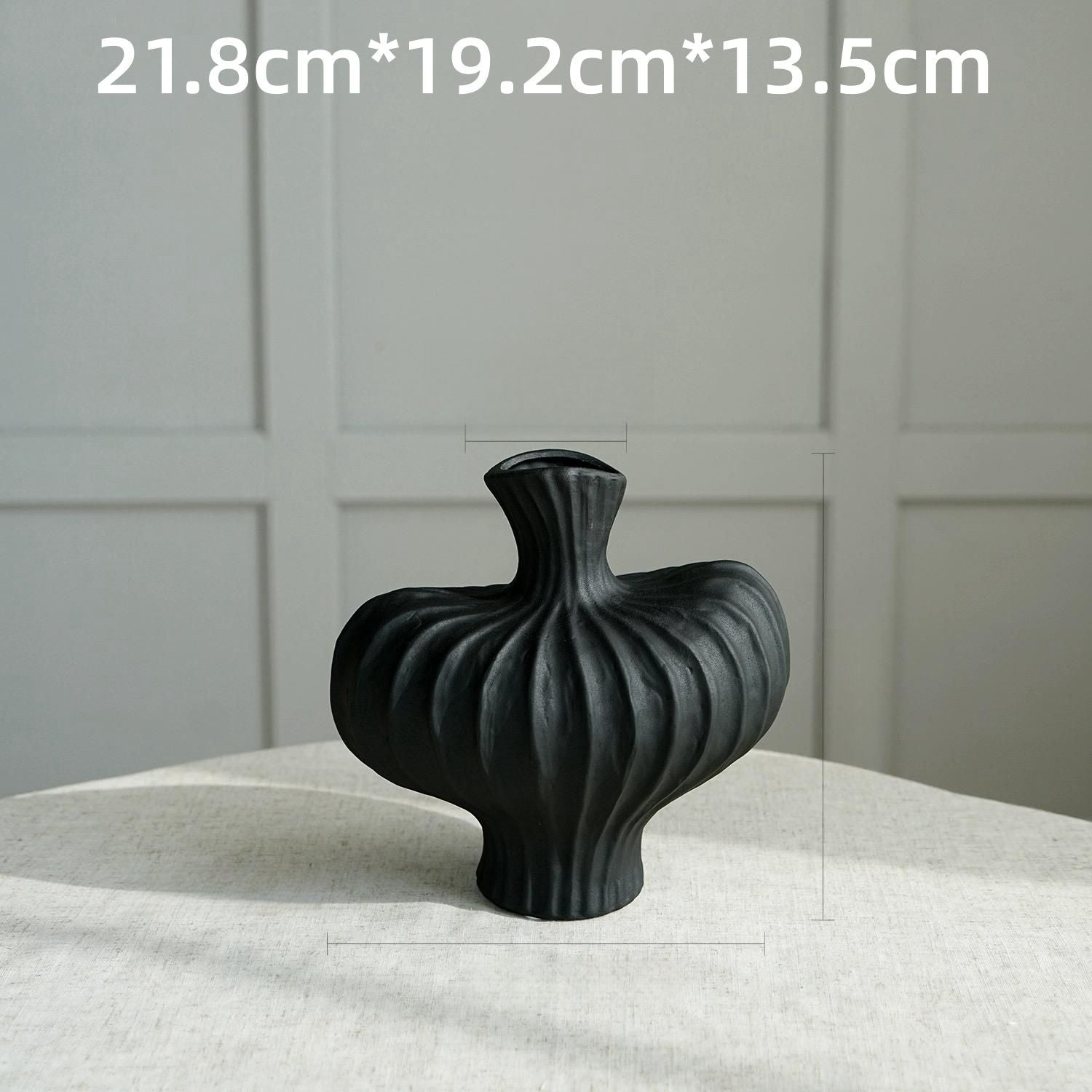 Plastic art imitation ceramic vase high-end decoration for living room desktop decoration