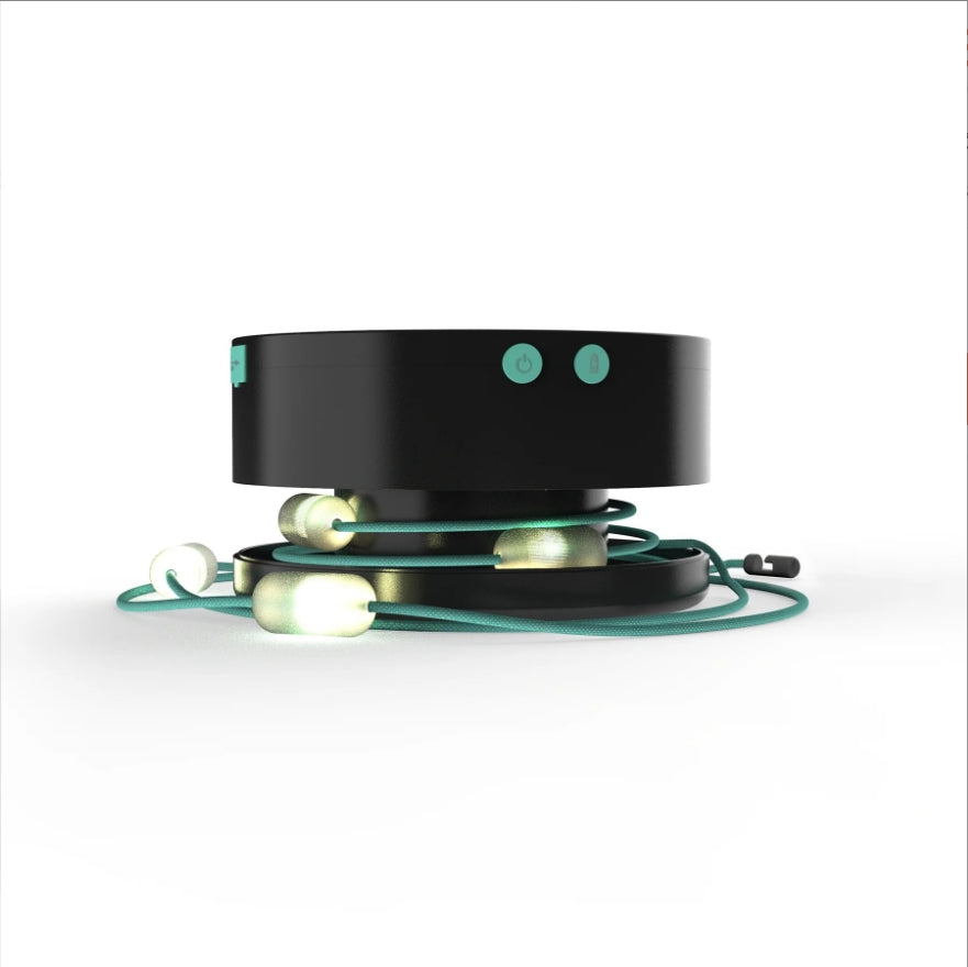 Hakol Luci Solar String Lights + Phone Charger