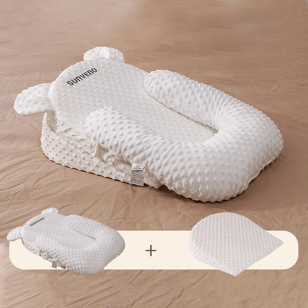 Four season anti milk overflow and choking pillow baby feeding tool baby anti spitting slope pad