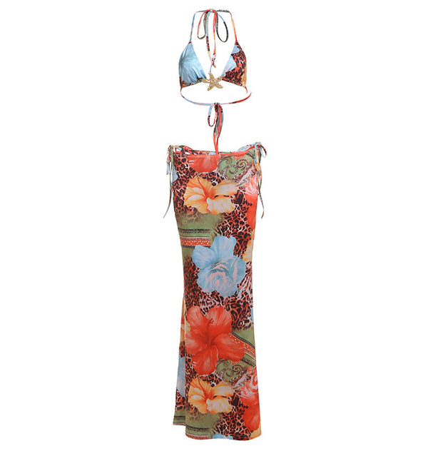 Three piece set of fashionable printed bikini with exposed navel tie