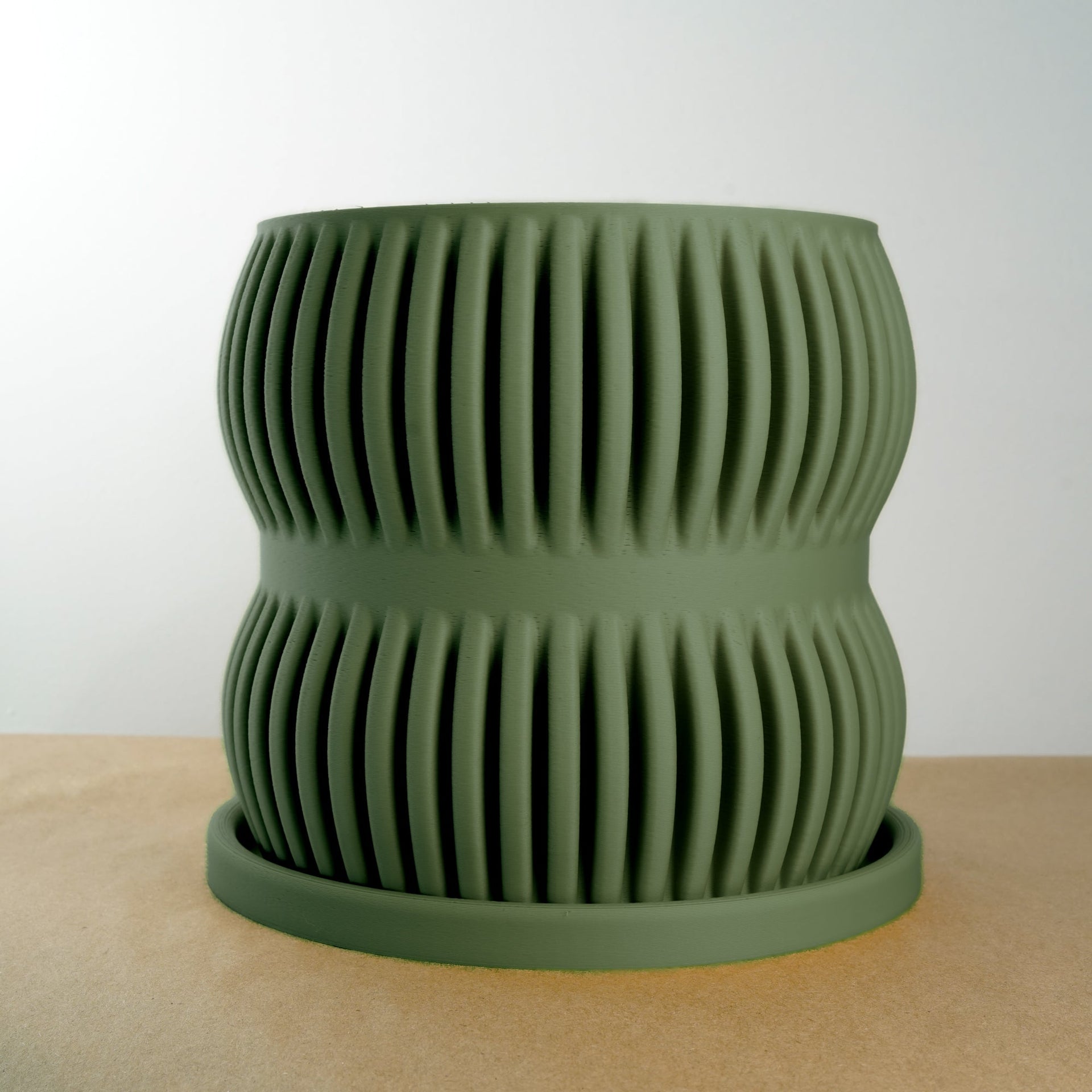 Aureus Planter with Drainage
