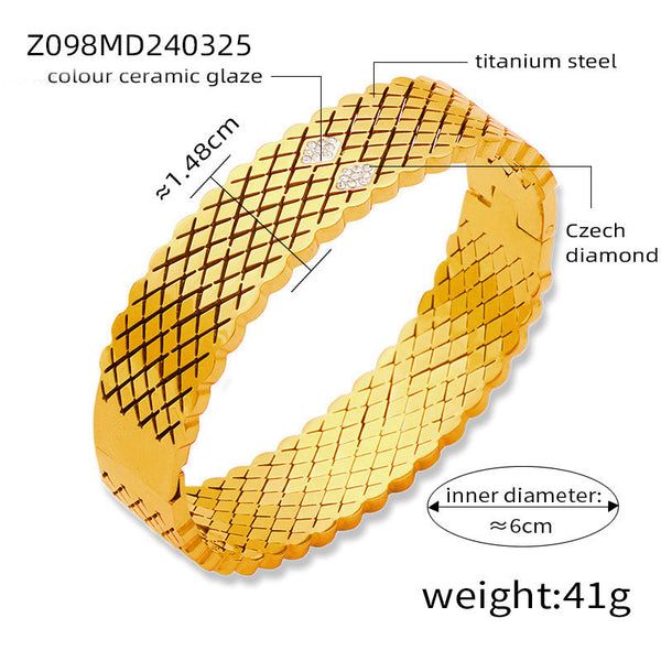 Fashion metal titanium steel bracelet with female geometric design and diamond studded spring buckle bracelet