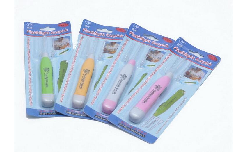 3 Muli uso LED LightEar Digger, torcia elettrica per Pulire Le Orecchie di Sicurezza Earpick Pulizia, FlashlightWax Remover