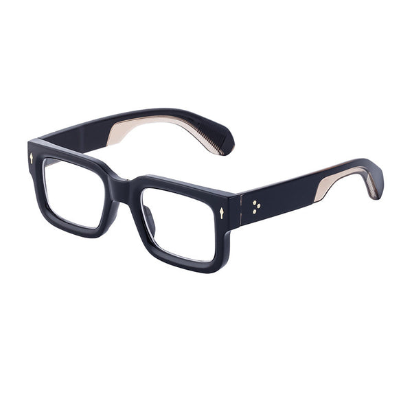 Fashionable boxy sunglasses for men with a simple frame that can be paired with nearsighted glasses