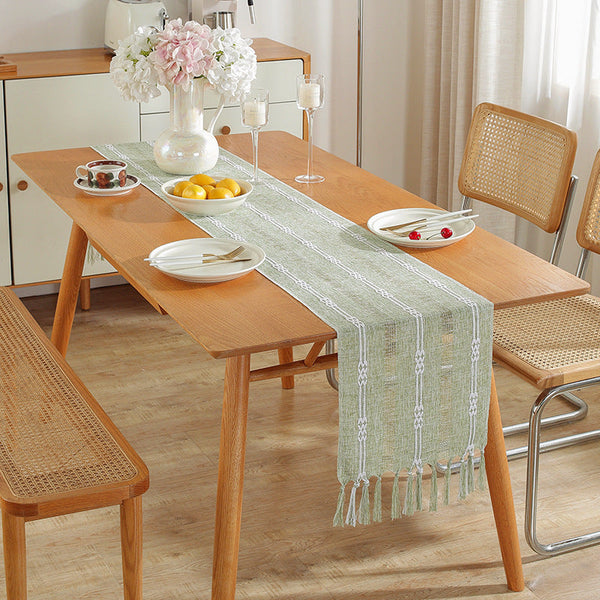 Hand - woven cotton and linen table flag with hollow tassels, suitable for household and rural dining tables
