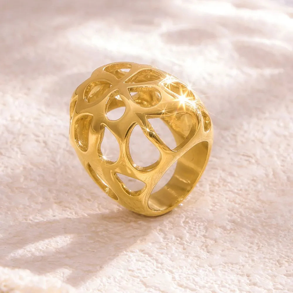 Large aperture hollow exaggerated heavy-duty stainless steel ring