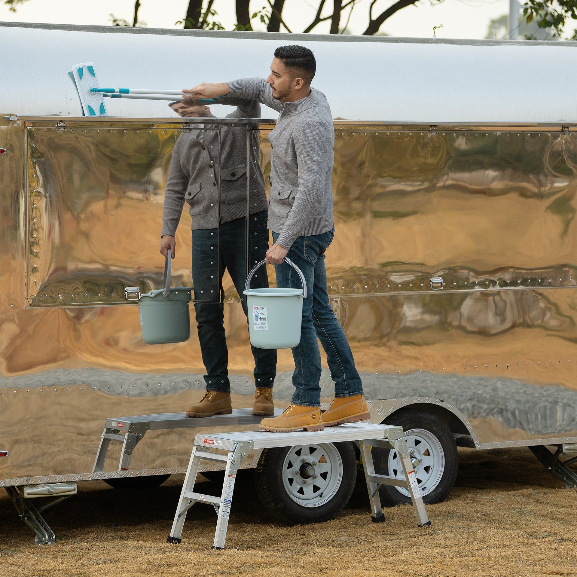 Work Platform Aluminum Portable Bench Folding Ladder ANSI Capacity 225 LBS 40