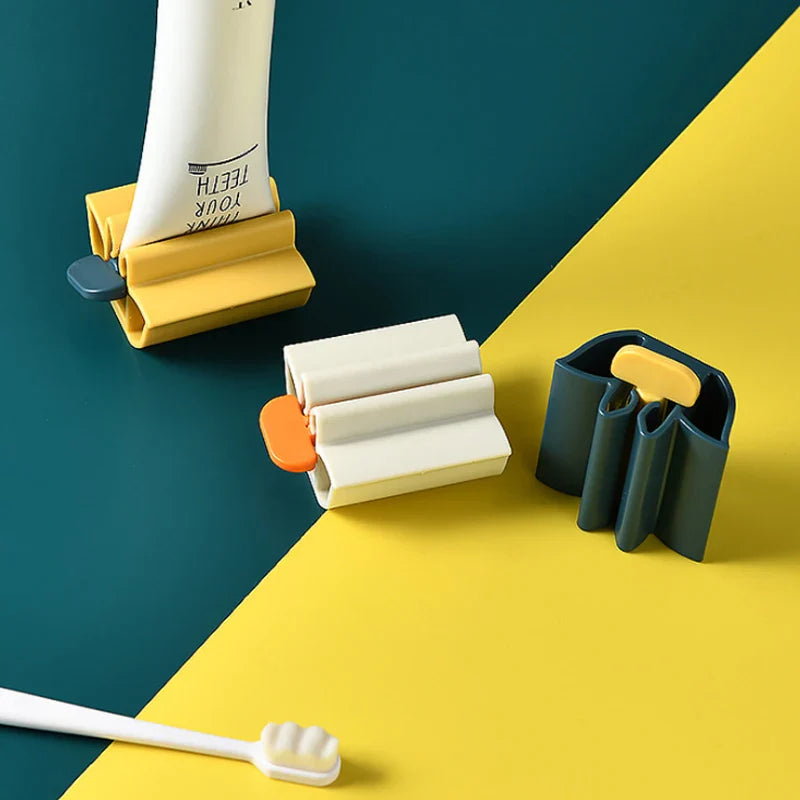 New Bathroom Accessories Toothpaste Squeezer Tooth Paste Dispenser Tube Squeezer Facial Cleanser Press Rolling Holder for Kids