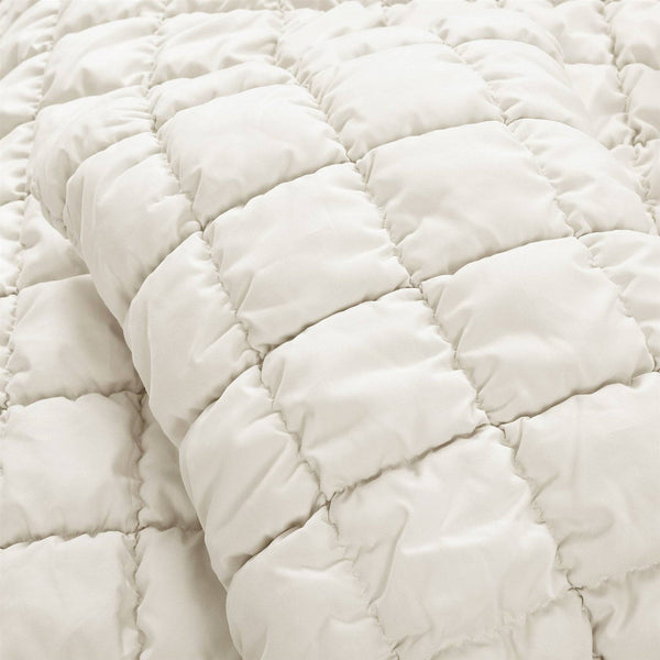 Full/Queen Soft Lightweight Puff Textured 3-Piece Comforter Set in Off White