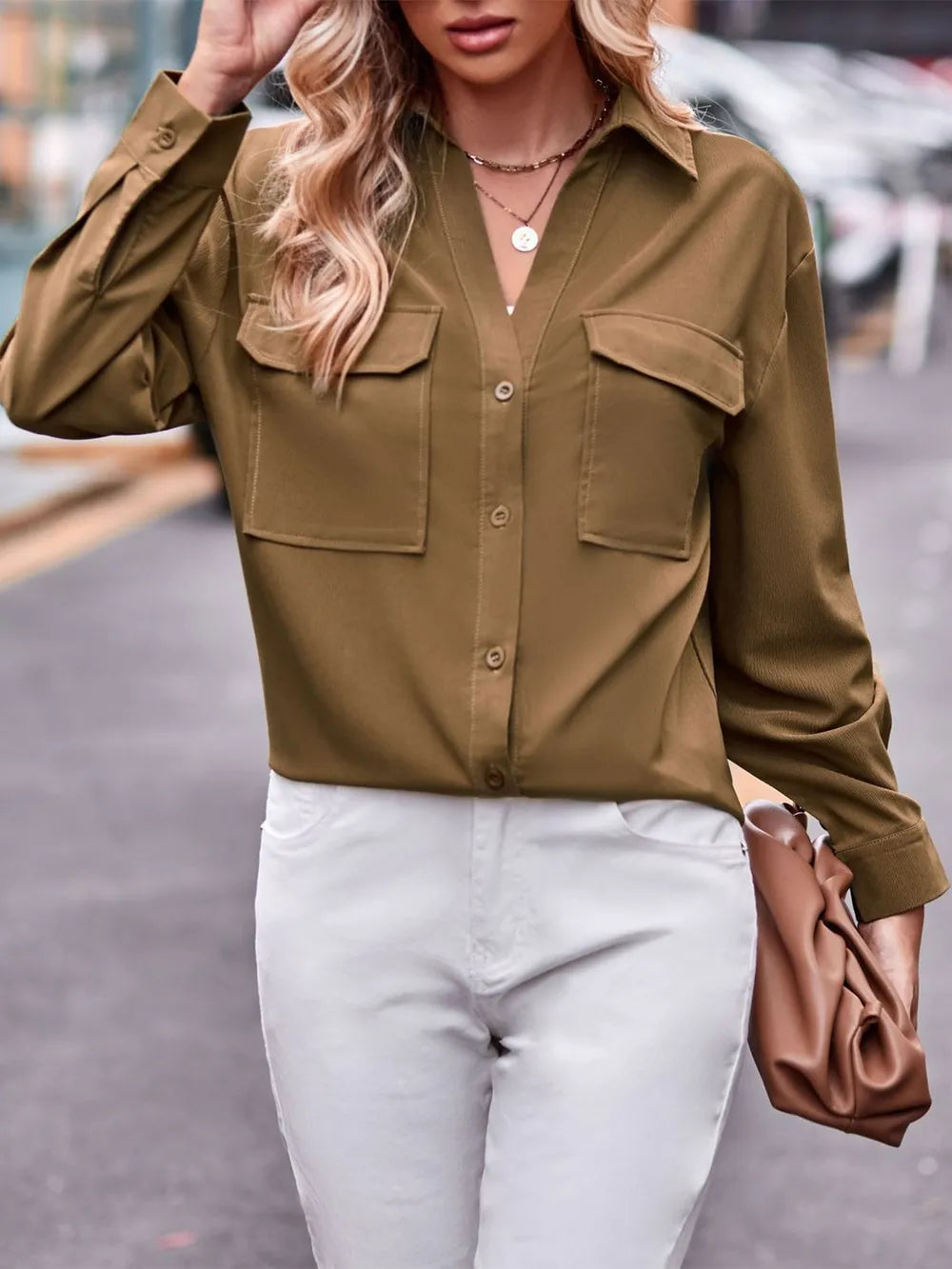 Casual and fashionable double pocket loose long sleeved solid color shirt