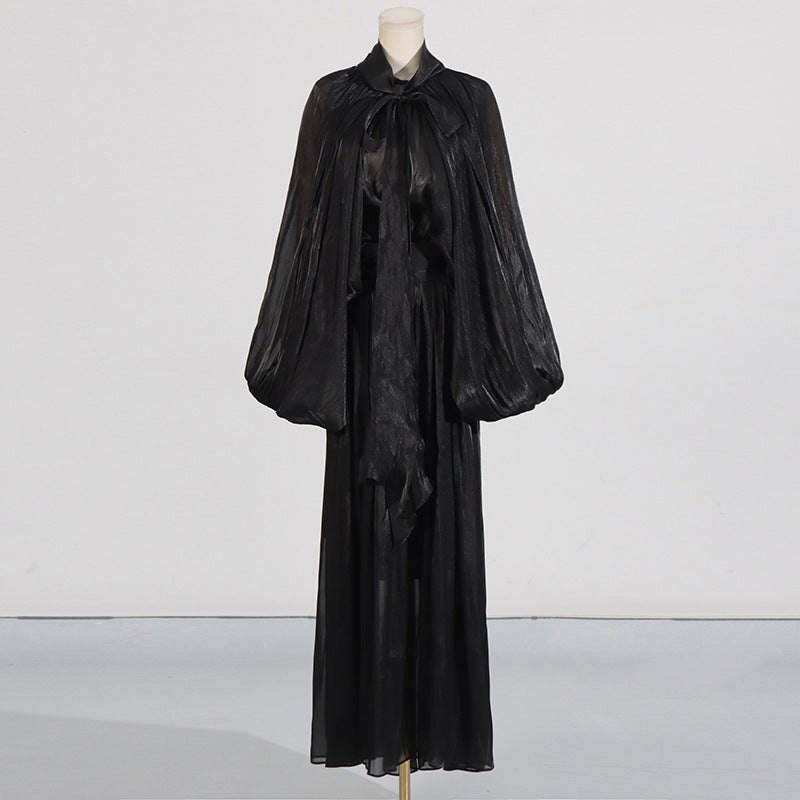 Fashionable niche design bat sleeve lace up pleated dress for women