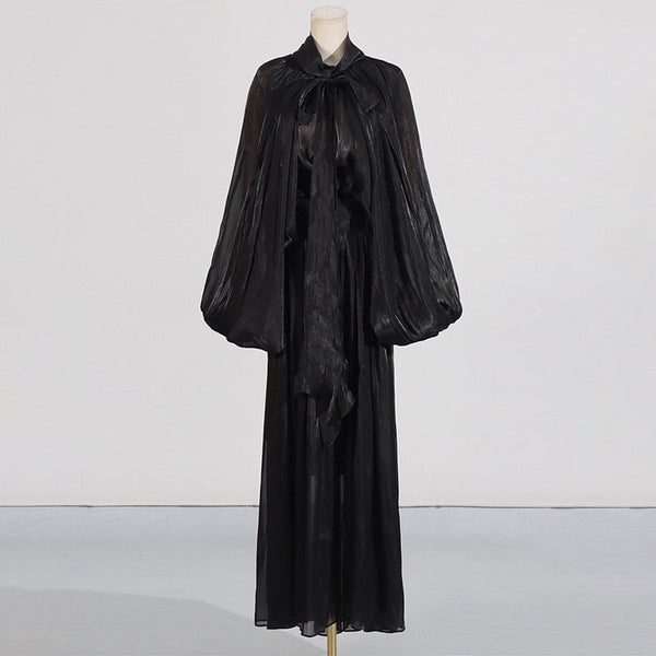 Fashionable niche design bat sleeve lace up pleated dress for women