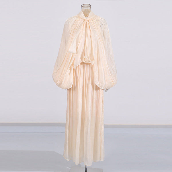 Fashionable niche design bat sleeve lace up pleated dress for women