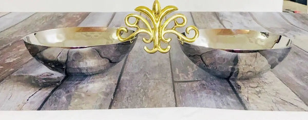 Hammered 2 Bowls with Leaf