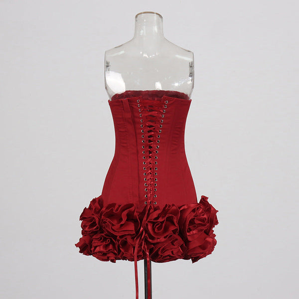 Sexy European and American style dress with strapless shoulder and fashionable three-dimensional flower splicing short dress