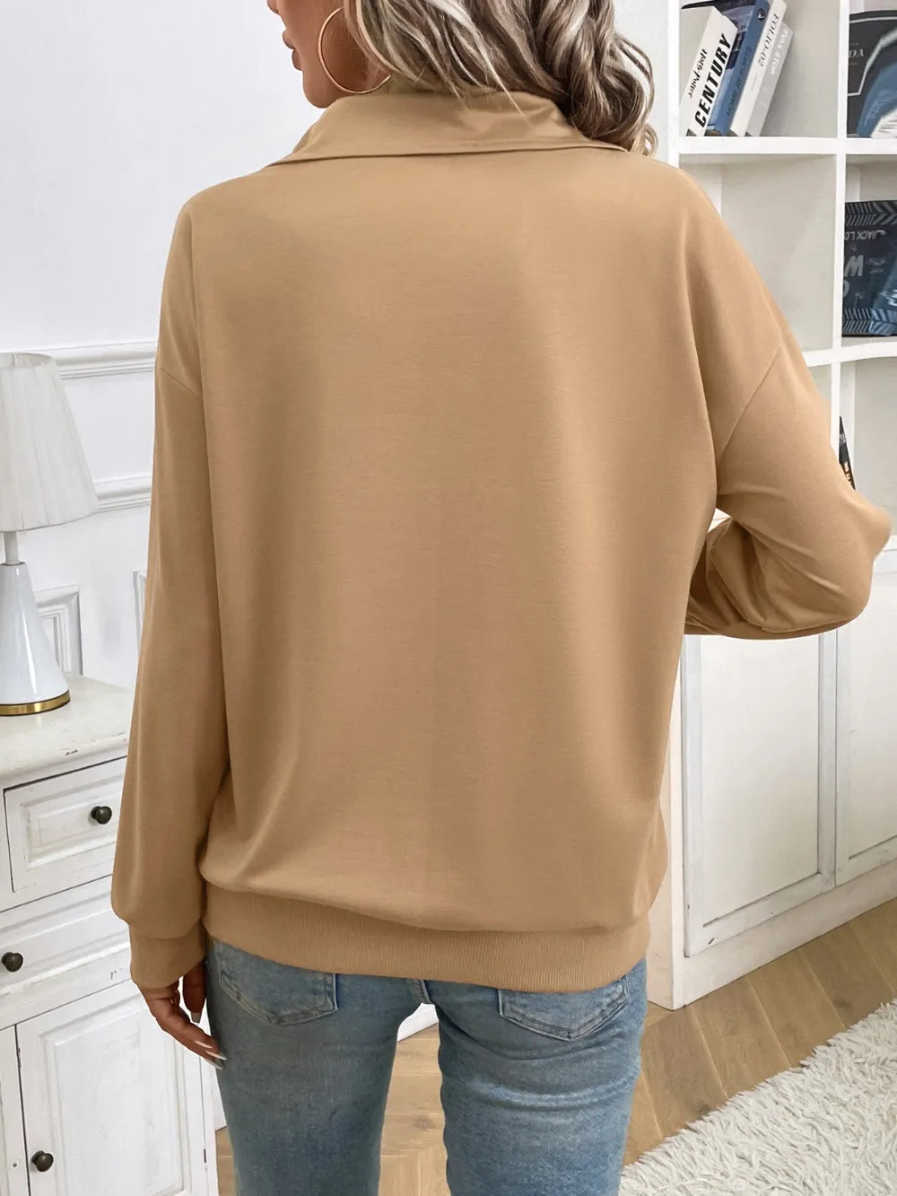 Solid color zipper pocket long sleeved lapel sweatshirt