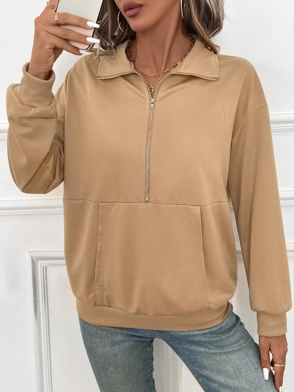Solid color zipper pocket long sleeved lapel sweatshirt