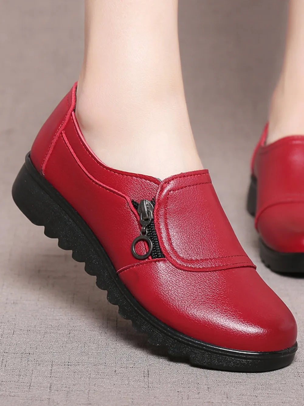 Spring and Autumn New Women's Leather Shoes Grandma Shoes Elderly Shoes
