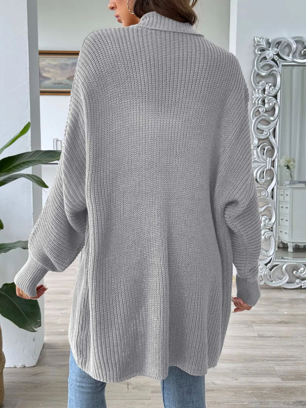 Women's simple and fashionable loose sweater cardigan